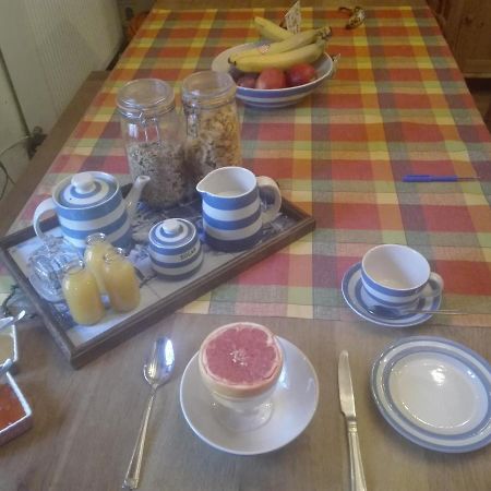 L'Esquilon Chambre D'Hote Bed & Breakfast Thiat Ngoại thất bức ảnh