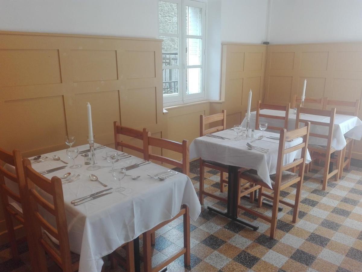 L'Esquilon Chambre D'Hote Bed & Breakfast Thiat Ngoại thất bức ảnh
